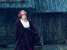 Stormskerry Maja - film still - a film by Tiina Lymi