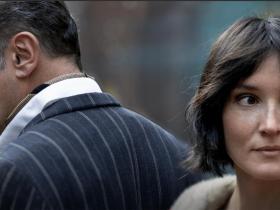 The Electric Kiss - film still - a film by Pierre Salvadori