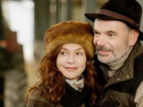 Folies Bergère image - a film by Marc Fitoussi