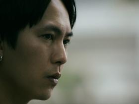 Stranger Eyes - image - a film by Yeo Siew Hua