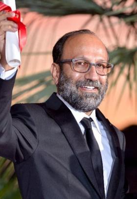 Parallel Tales - Asghar Farhadi